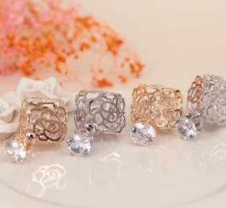 ​小首饰批发哪里最便宜(小饰品批发一手货源)