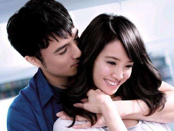 与蔡依林分手恋混血模特,锦荣终承认恋情,约会香月明美多次被拍