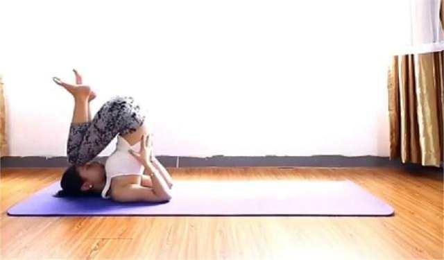 5个步骤完成肩倒立:学会几个关键技巧,倒立再也不难了!