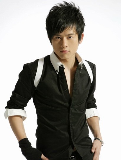 黄晓明?胡歌?吴奇隆?郭富城?林青霞?秦海璐?有”沟“必火