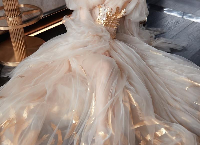 女生:没带罩子让捏了一节课很痛怎么办