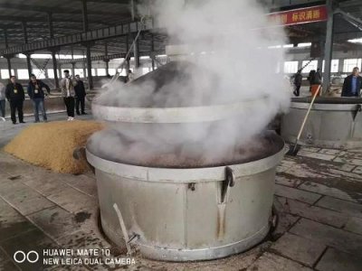 ​一瓶6年的红酒多少钱(一桶红酒多少瓶)