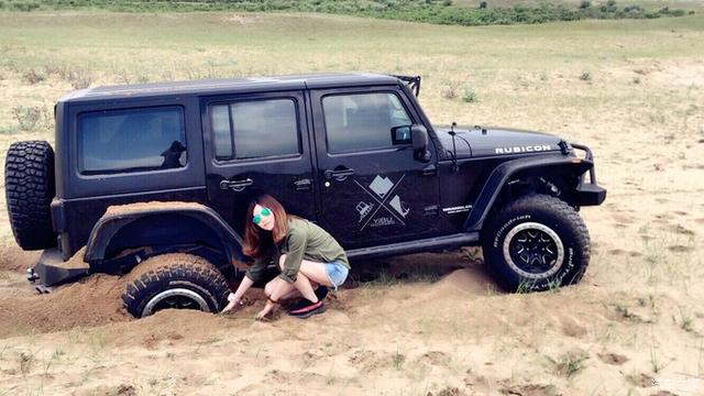 20款两门牧马人越野（硬汉才能驾驭大吉普）(3)