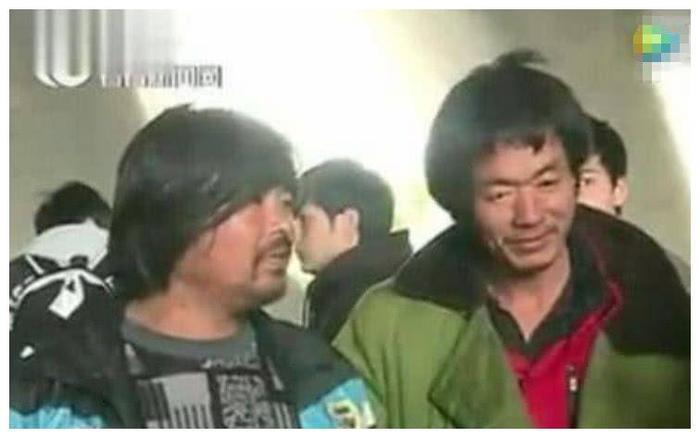 面筋哥从捡破烂到月入百万，当初却被韩红骂：滚下去