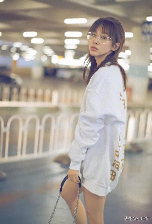 《快乐大本营》王子文首次长发出场,美翻在场观众