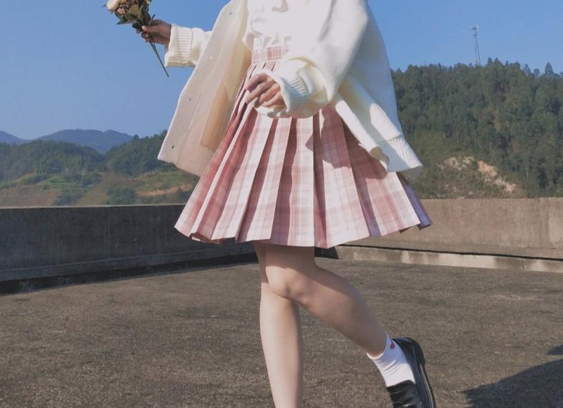 手上长痣面相图（长痣的面相图）