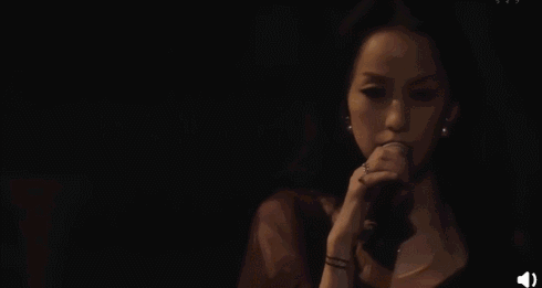 日本国宝级歌姬（失去听力10年的日本歌姬）(22)