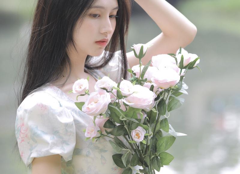 聊qq这样开场让她沦陷 撩妹不是跪舔