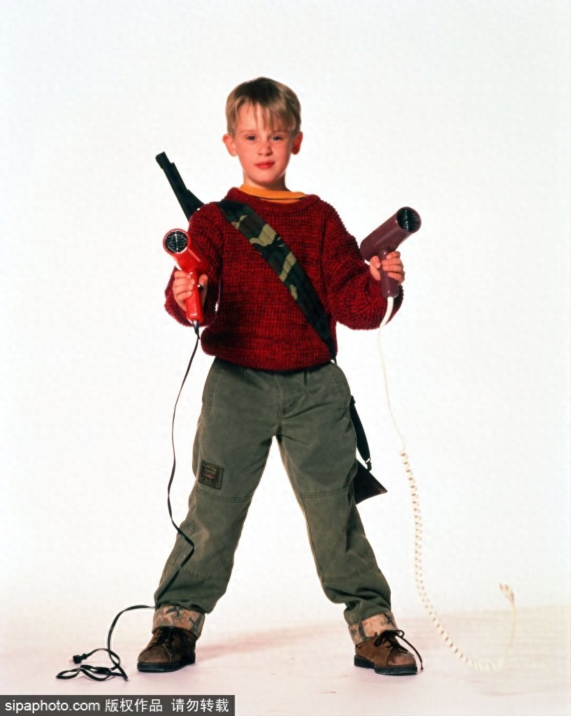 他因《小鬼当家》成为最火童星 14岁就赚800万 长大后却一蹶不振