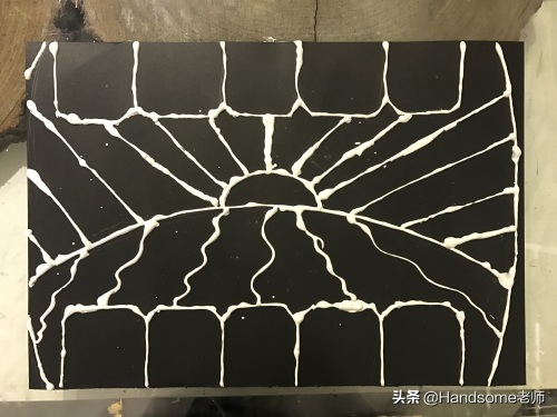 幼教之创意美术课程:沥粉画色彩构成——牙齿大街的新鲜事