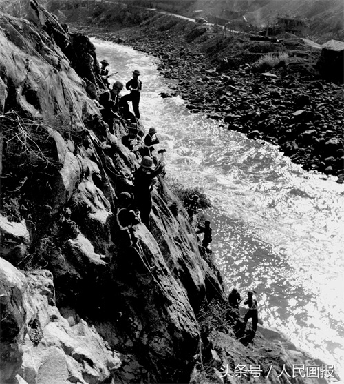 还记得吗，曾有一支部队叫“铁道兵”