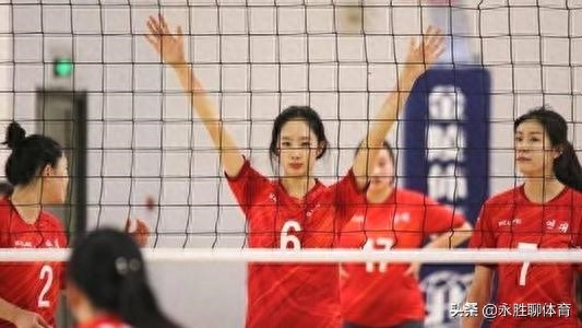 女排美女王雪婷，相貌清秀，颜值不输惠若琪！