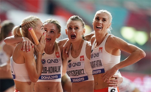 田径——女子4X400米接力决赛赛况