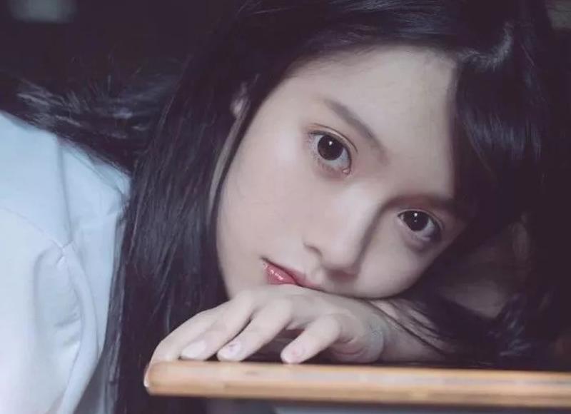 个人艺术照价格（个人艺术照价格光构子照）