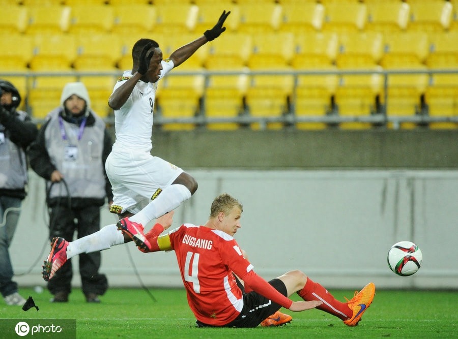 长发飘飘的佩莱你见过吗？带你看现役中超外援的世青赛旧照