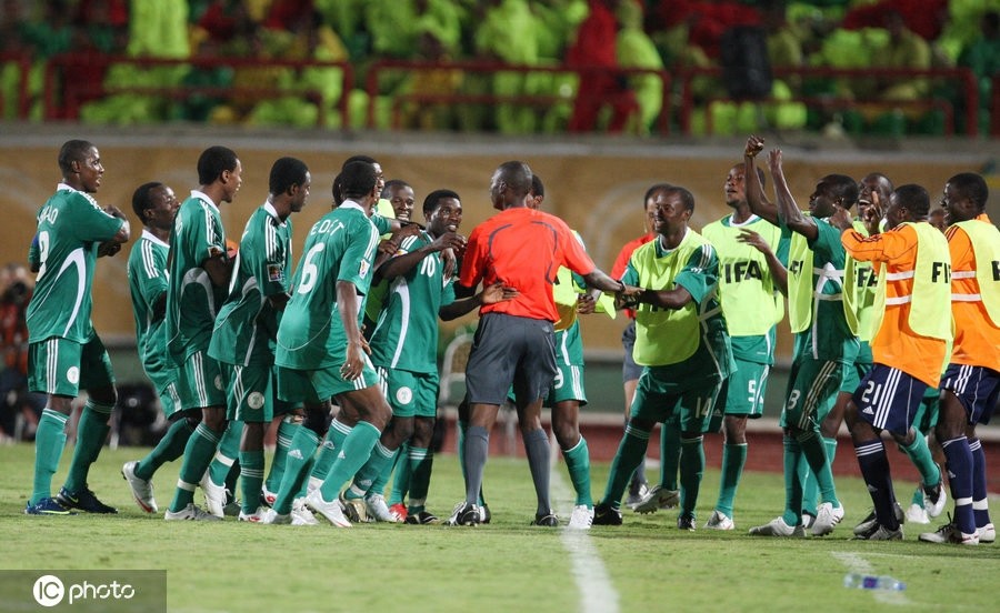 长发飘飘的佩莱你见过吗？带你看现役中超外援的世青赛旧照